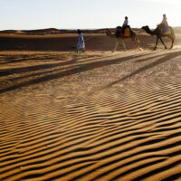 Marokko, Wüstentrekking und Yoga mit Sahara Yoga in der Erg Chebbi, eine reine Sandwüste, Teil der Sahara. 
4.2-8.2.2014